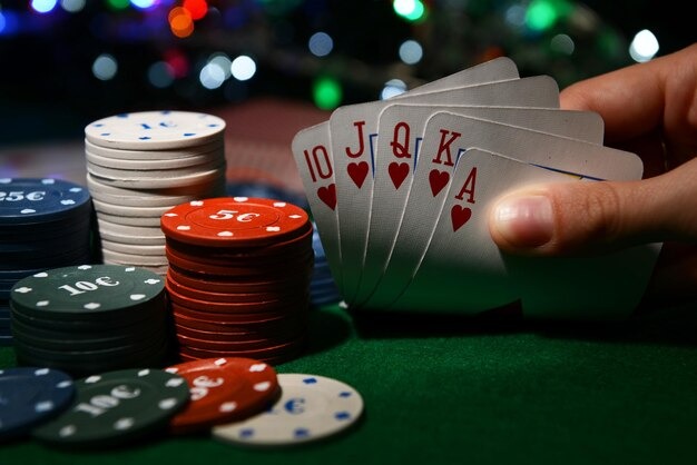 Live dealer conducting Angka Main round on naga 188 platform